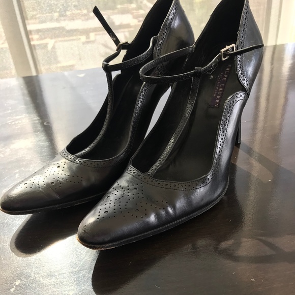 I’m Sandra. Stop by, take a look at my Vintage Designer Clothing closet! - Picture 12 of 16